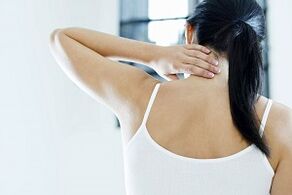 Trápaga osteokondrosiaren arrazoiak eta sintomak